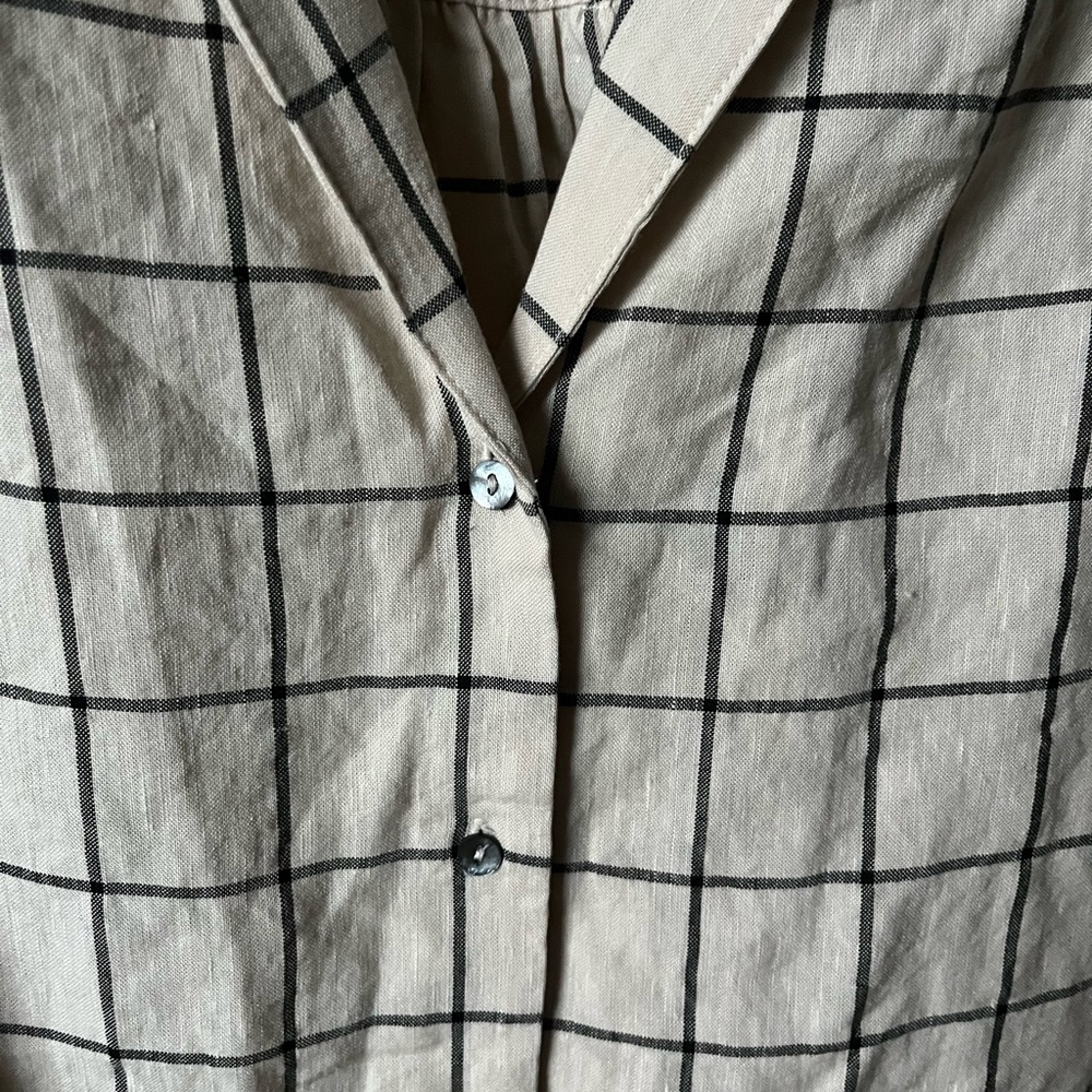 A Bronze Age Linen Romeo Button Down Shirt XS - Picture 6 of 8